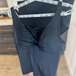 Cacique Swim - Black Built In Bra Tankini (42DD) & Briefs (SZ 20)  in EUC